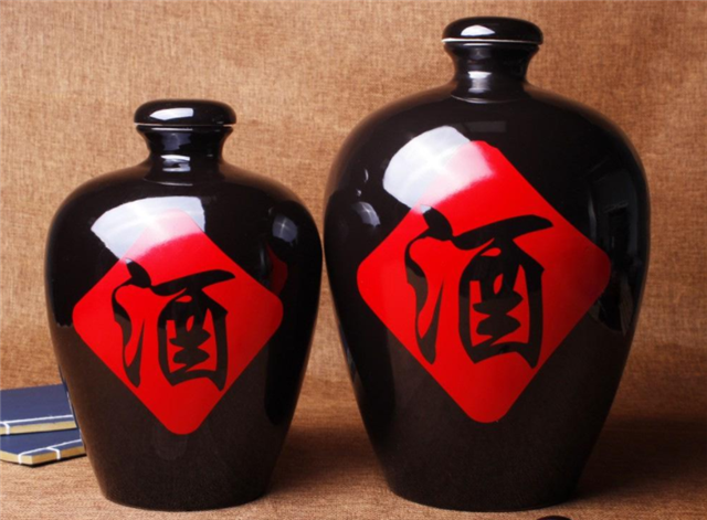 白酒的消費(fèi)稅是否為復(fù)合稅？什么是消費(fèi)稅、復(fù)合稅？