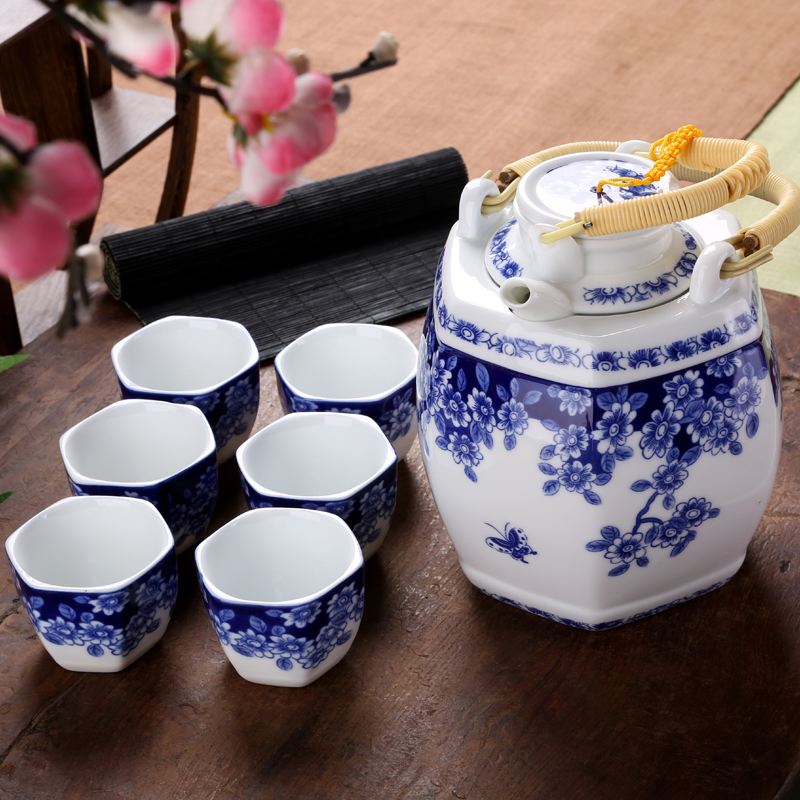 怎么加熱白酒喝？白酒加熱了喝對(duì)身體好不好？