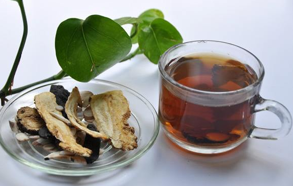 用什么酒泡鹿茸比較好？這樣做鹿茸泡酒更有價值
