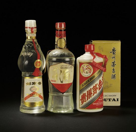 收藏的茅臺(tái)值多少錢？了解茅臺(tái)酒拍賣價(jià)格