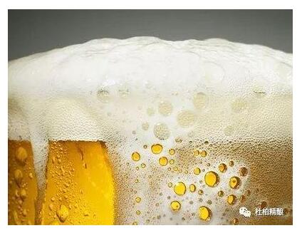 不懂啤酒泡沫，你的精釀可就白喝了