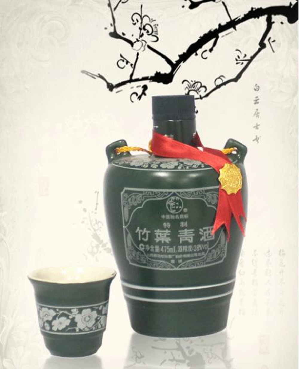 竹葉青酒不能和什么一起吃？喝竹葉青酒要注意什么？