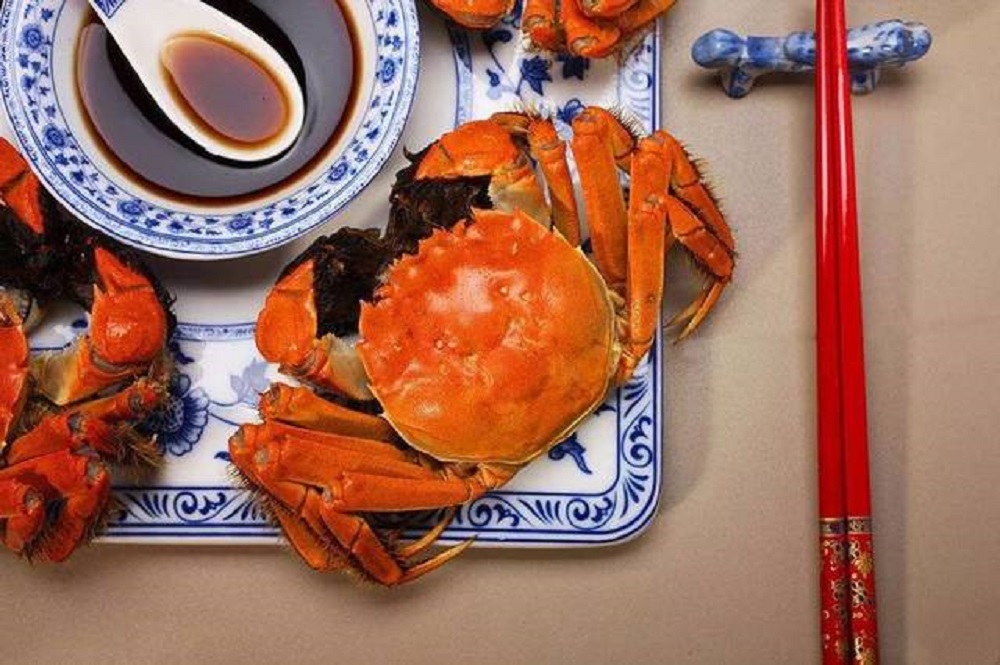 吃螃蟹喝什么酒，吃大閘蟹不能喝什么酒