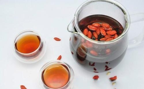 枸杞泡酒以后還能吃嗎？枸杞泡酒的比例是多少？