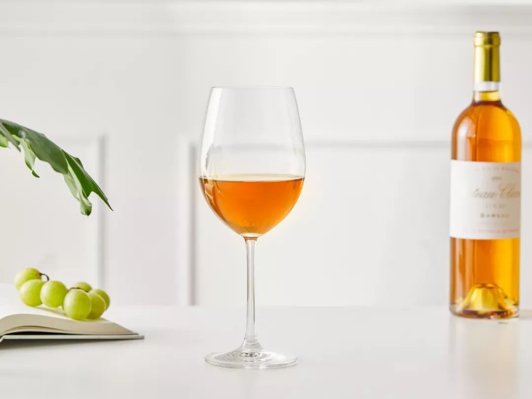 喝貴腐酒要醒酒嗎？喝貴腐酒適合用什么酒杯？