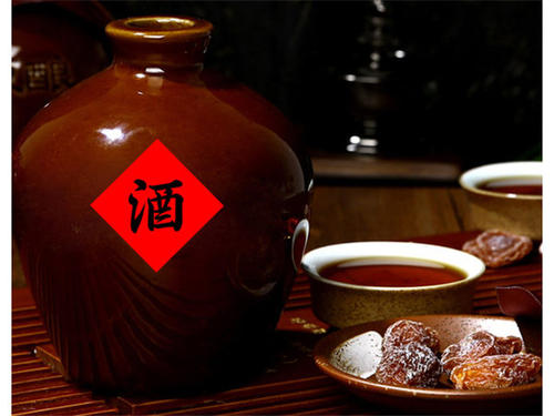 濃香型白酒的香味是什么香？什么樣的濃香型白酒算好酒？