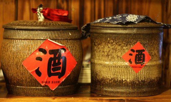 如何看酒是不是糧食酒，糧食酒跟酒精酒有什么區(qū)別