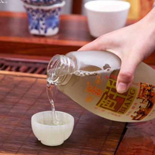 海南的白酒品牌有哪些？在海南買特產(chǎn)有什么注意事項(xiàng)？