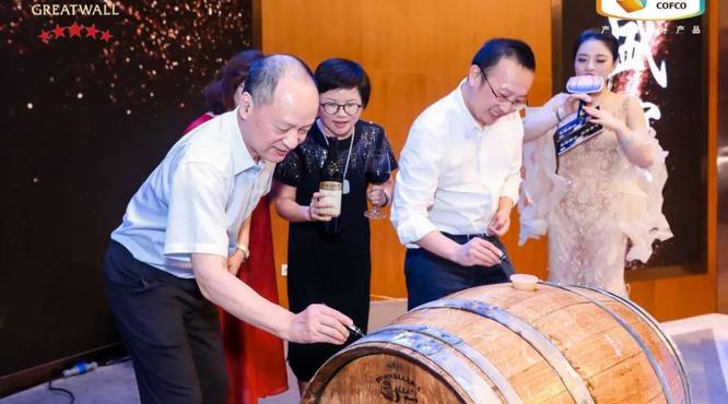 長城五星“中國盛宴”閃耀泉州，品質(zhì)品鑒奏響華麗“美酒樂章”