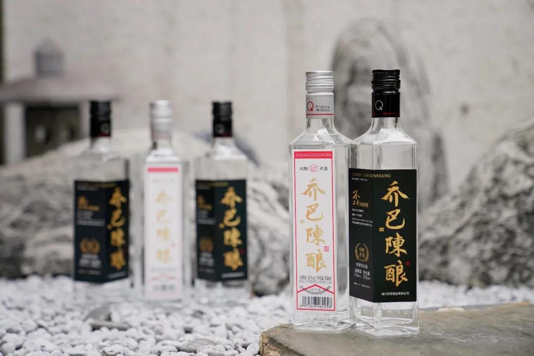 互聯(lián)網(wǎng)光瓶醬酒獲千萬(wàn)級(jí)天使輪融資，直播+光瓶模式能行嗎？