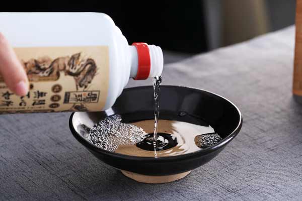 感冒時可以喝白酒嗎？