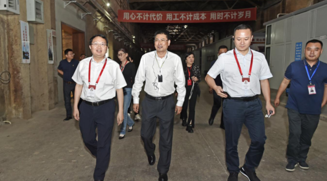 全國人大代表視察調(diào)研五糧液知識(shí)產(chǎn)權(quán)保護(hù)工作