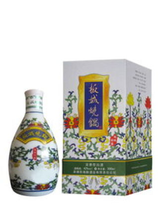 翠彩瓷的酒價格(彩瓷酒價格表)