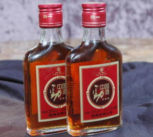 125毫升小勁酒24瓶裝多少(小瓶勁酒125毫升多少錢(qián)一瓶)