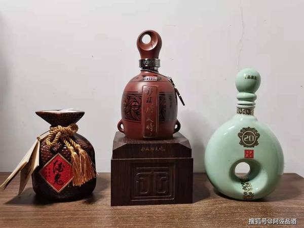 酒鬼老壇酒9L多少錢(酒鬼老壇酒9l多少錢)