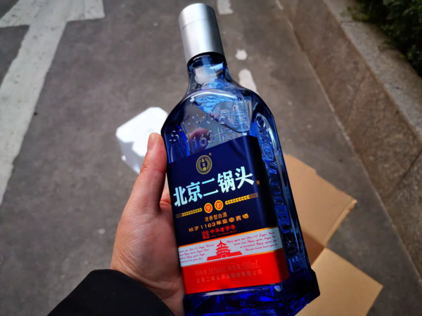 正宗糧食酒價(jià)格是多少錢(qián)(糧食酒的價(jià)格)
